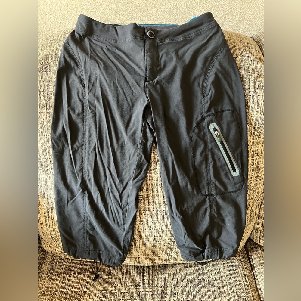 Black Columbia Omni-Shield Capris